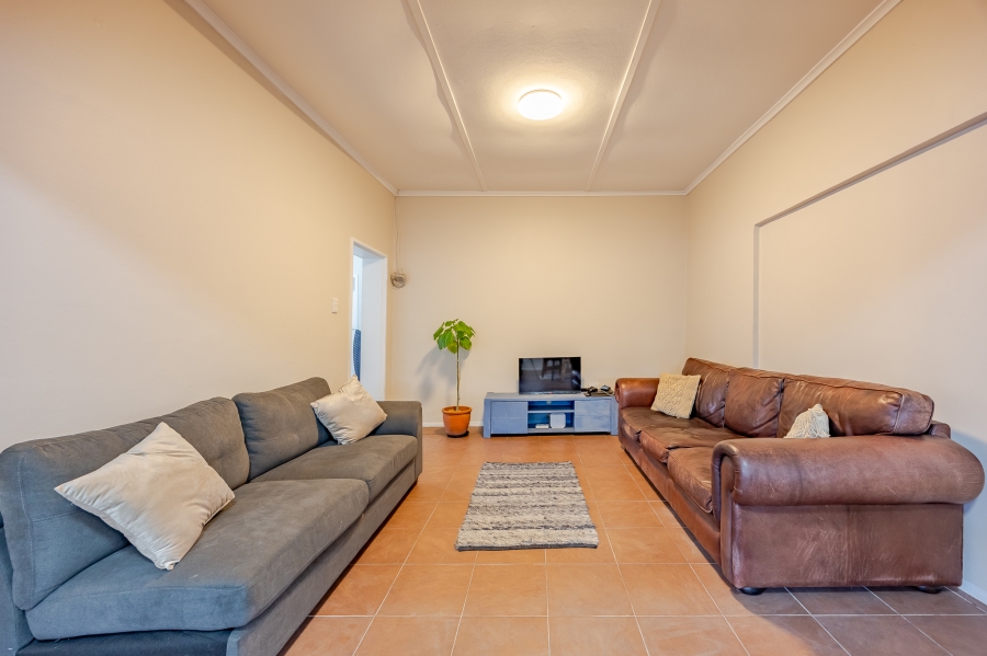 4 Bedroom Property for Sale in Mowbray Western Cape